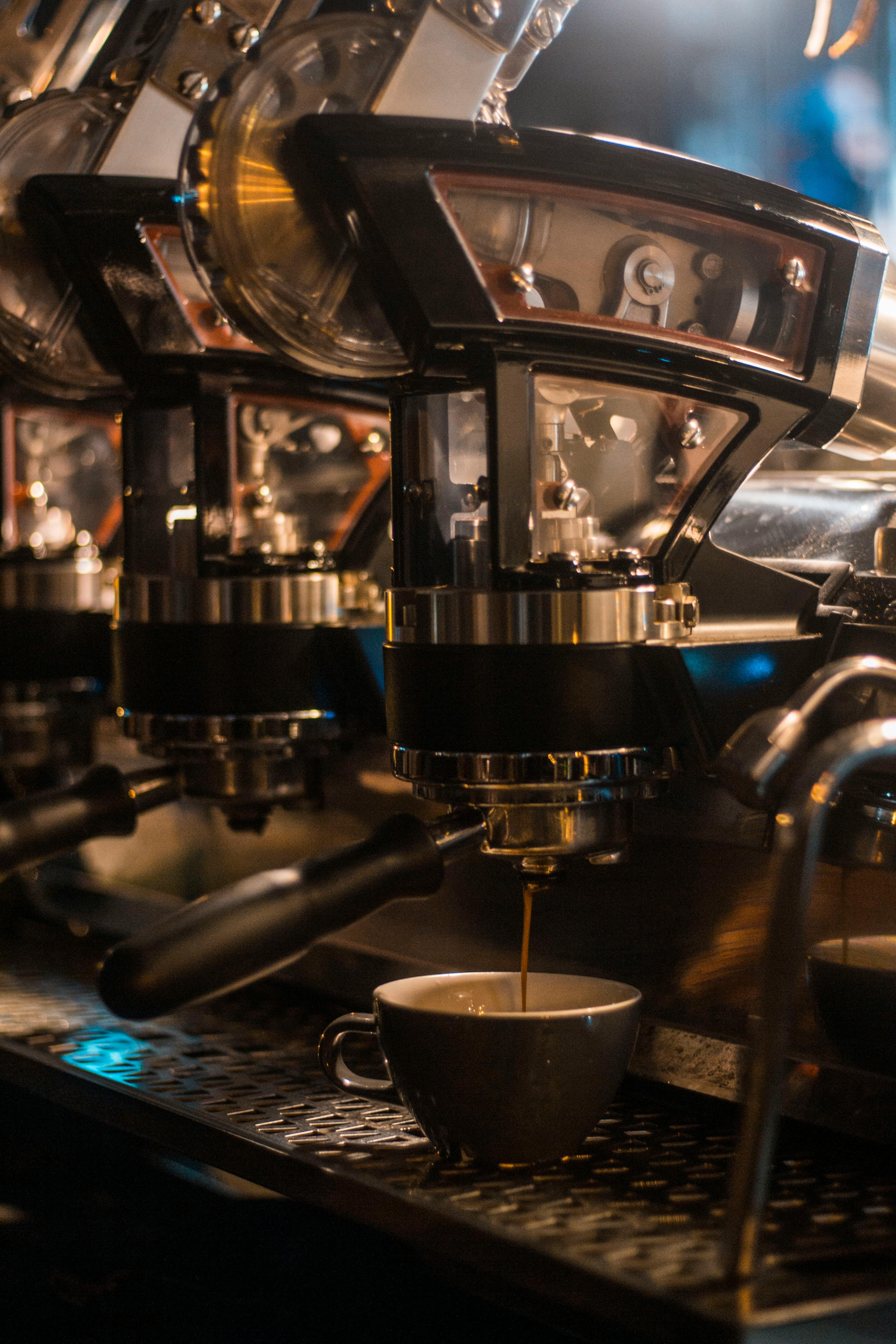 3456x5184 Photo of Coffee Machine · Free