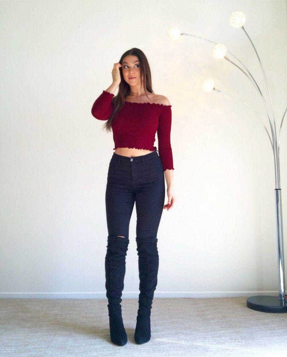 965x1200 Kira Kosarin Wallpaper