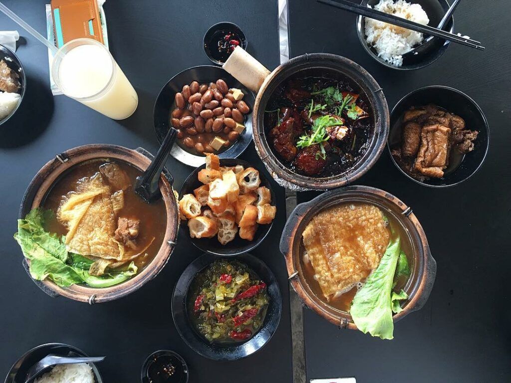 1024x768 Malaysian Style Dishes In Singapore From Herbal Bak Kut Teh To Salted Egg Char Kway Teow.sg Singapore Food Guide And Review Site