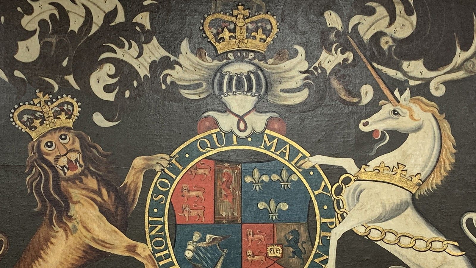 1600x900 George III Coat of Arms
