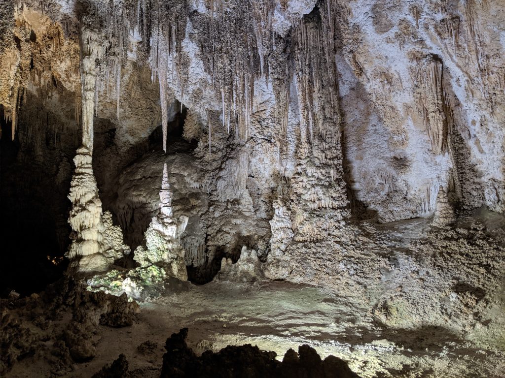 1024x768 Carlsbad Caverns: Big Room