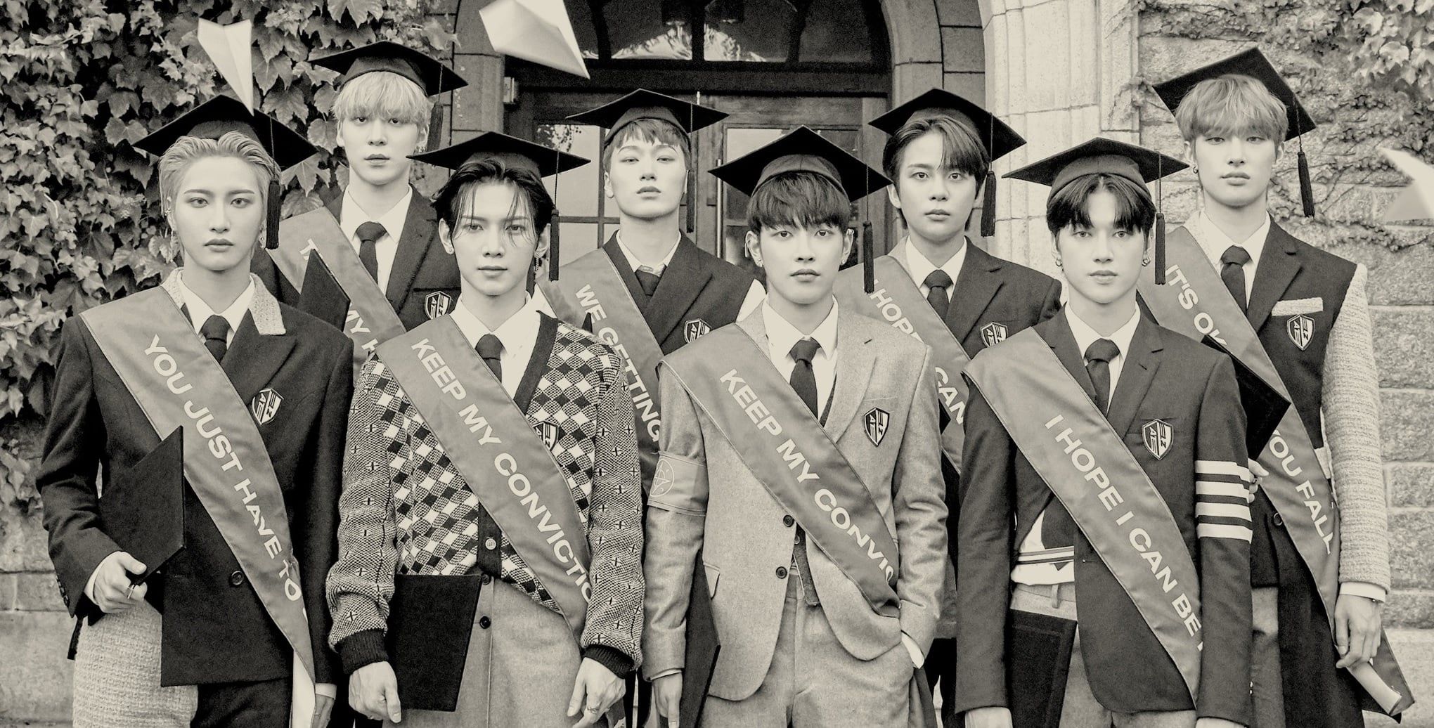 2040x1036 ATEEZ Drops A Vintage Style Title Poster For 'Turbulence'