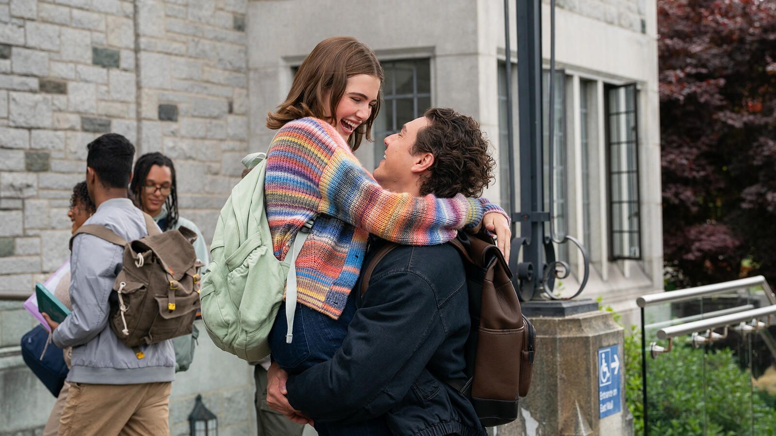 1600x900 Off Campus Review: Romance Fans Will Love This Fake Dating Drama About A College Hockey Star