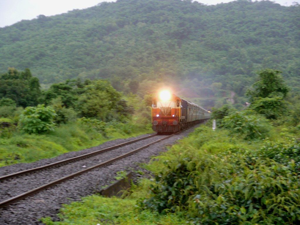 1024x768 Kokan Railway. Anjanari Village (Konkan)