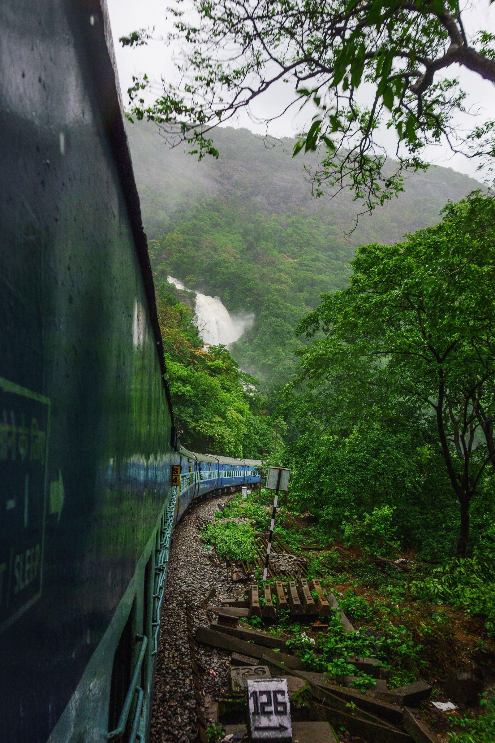 1600x2400 Most beautiful train routes in India: The 9 most scenic train journeys in India. Condé Nast Traveller India