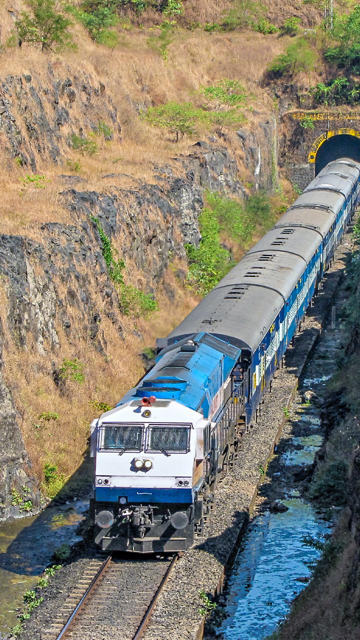 720x1280 Train Experiences To Leave You Mesmerized