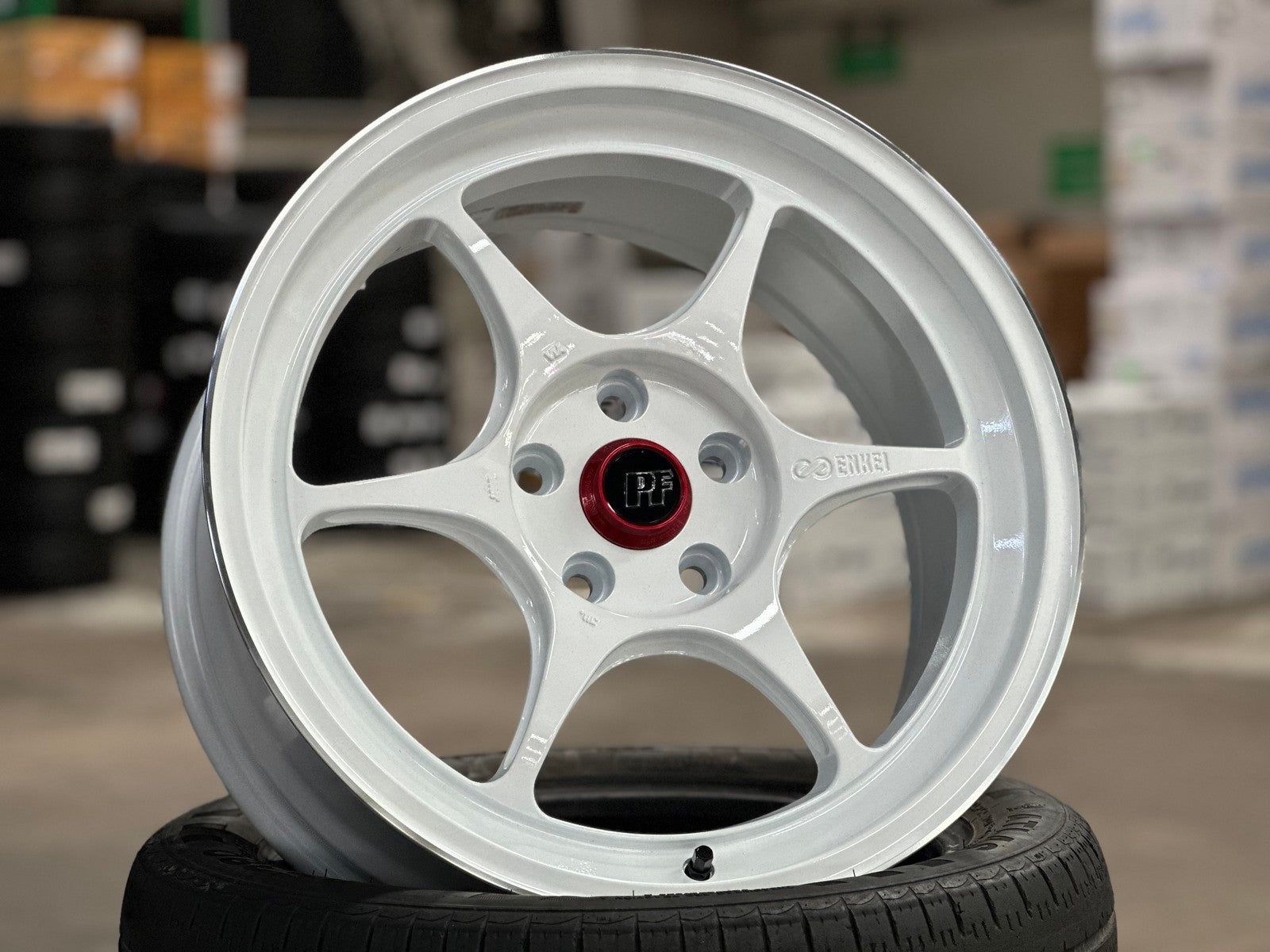 1600x1200 New 18X8.5 ET35 Enkei PF06 Rim (4 wheel) Gloss White 5X114.3