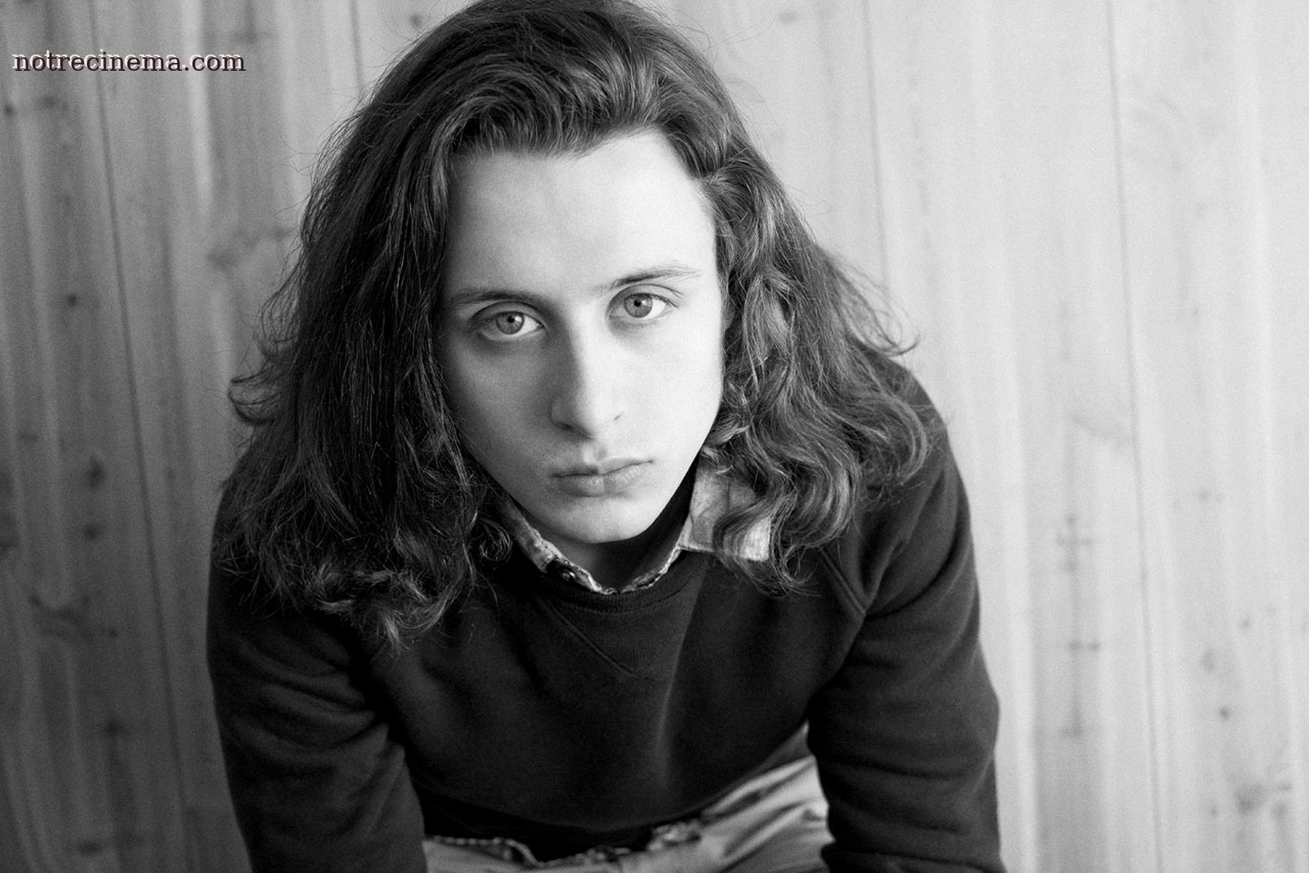 1850x1233 Rory CULKIN : Biography and movies