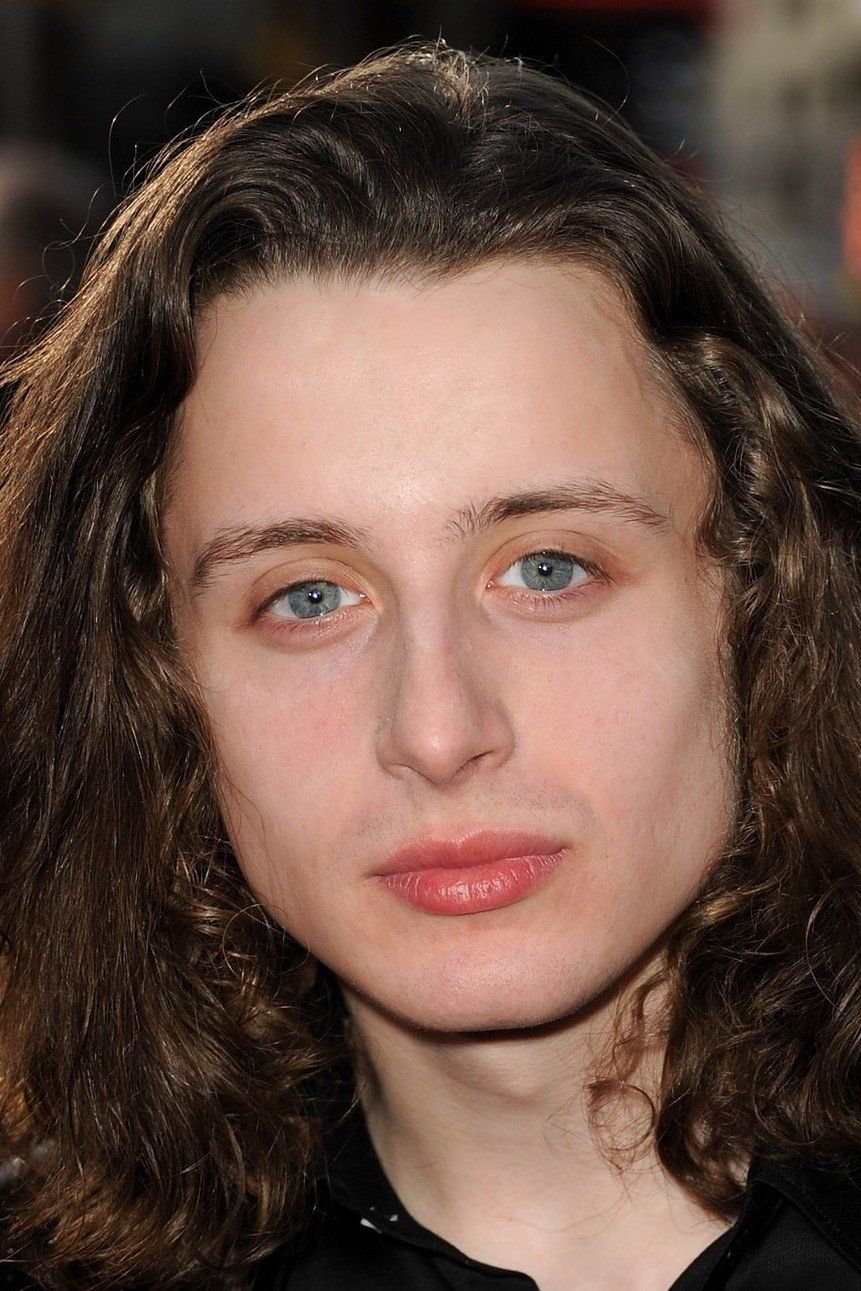 861x1291 Rory Culkin Image
