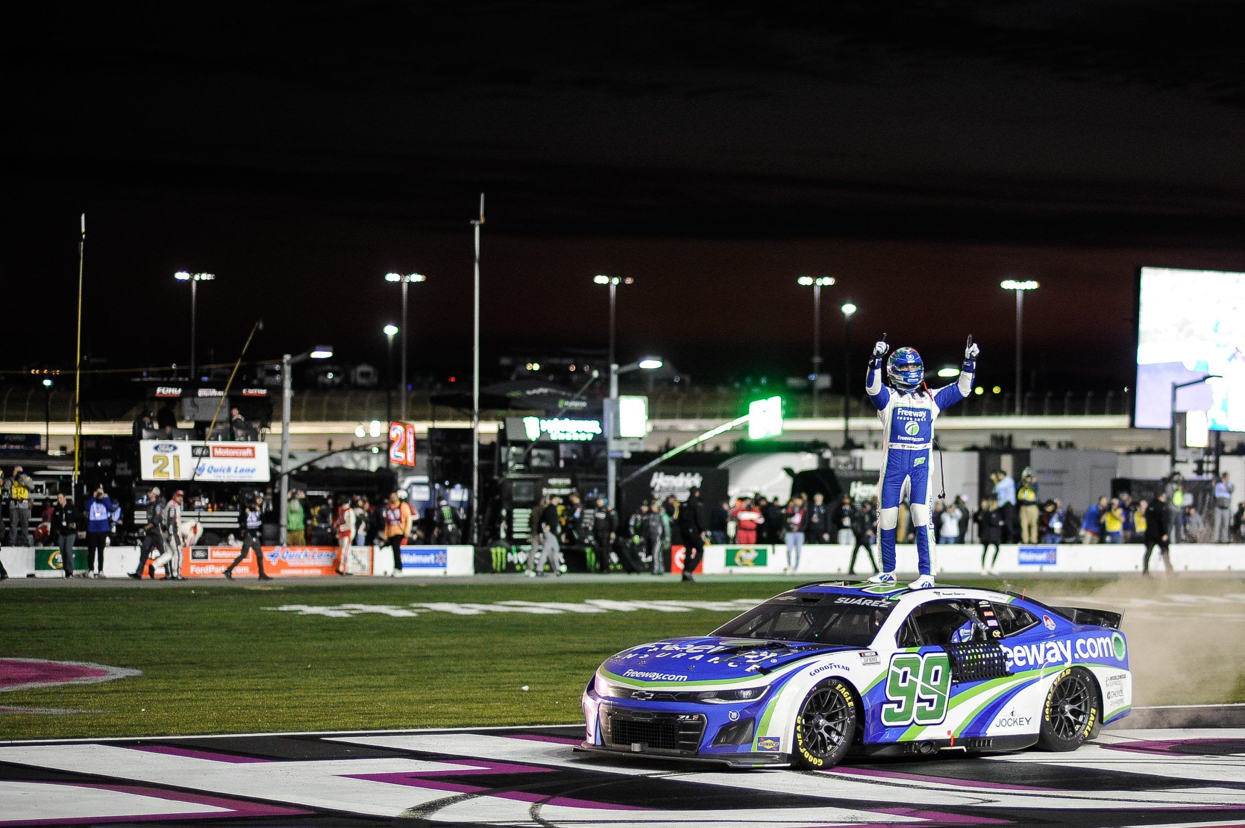 2560x1704 Daniel Suárez Wins at Atlanta In Thrilling Photo Finish