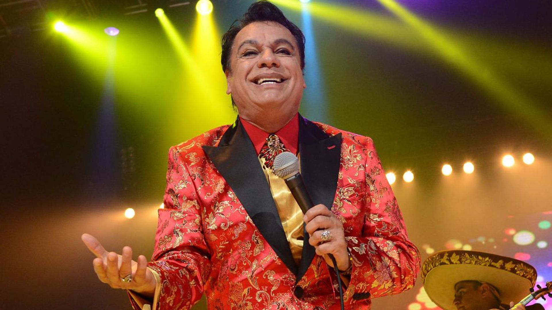 1920x1080 Fans want answers after recent posts on Juan Gabriel's IG