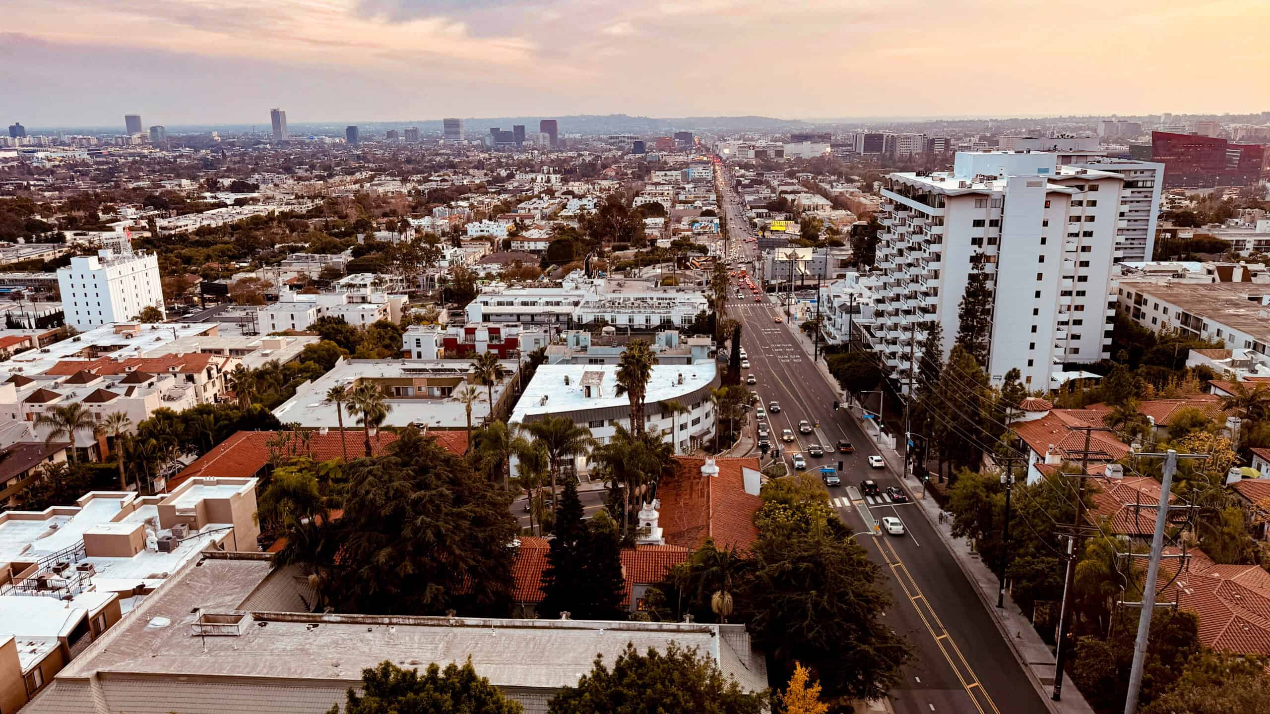 2560x1440 Los Angeles Fire Information & Resources West Hollywood