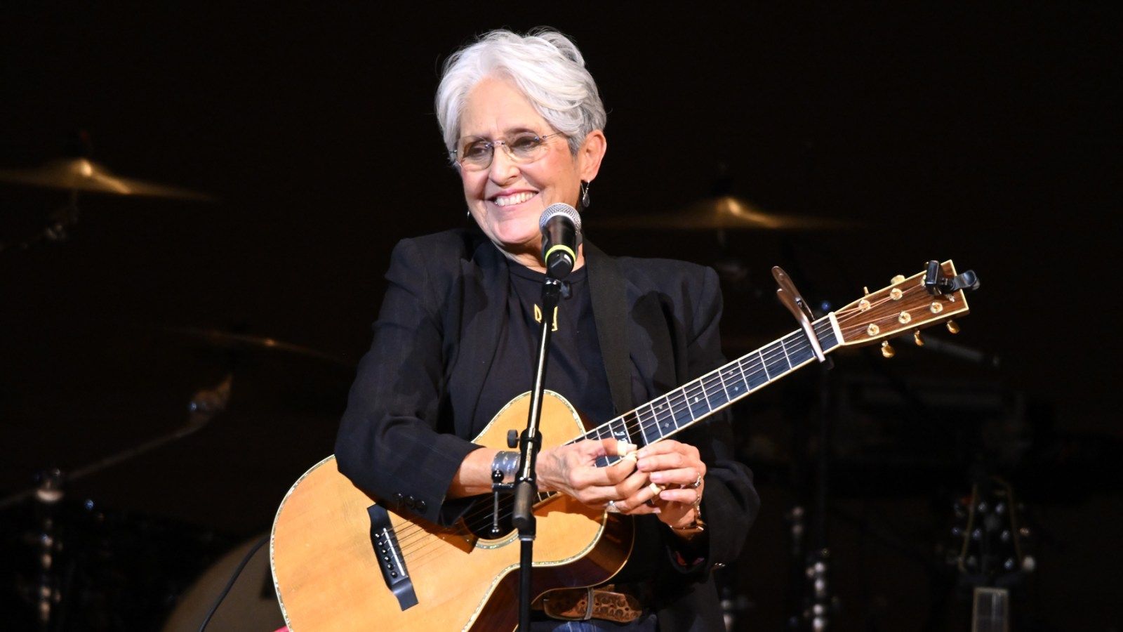 1600x900 Watch Joan Baez Perform 'Diamonds and Rust' at All Star Tribute Show