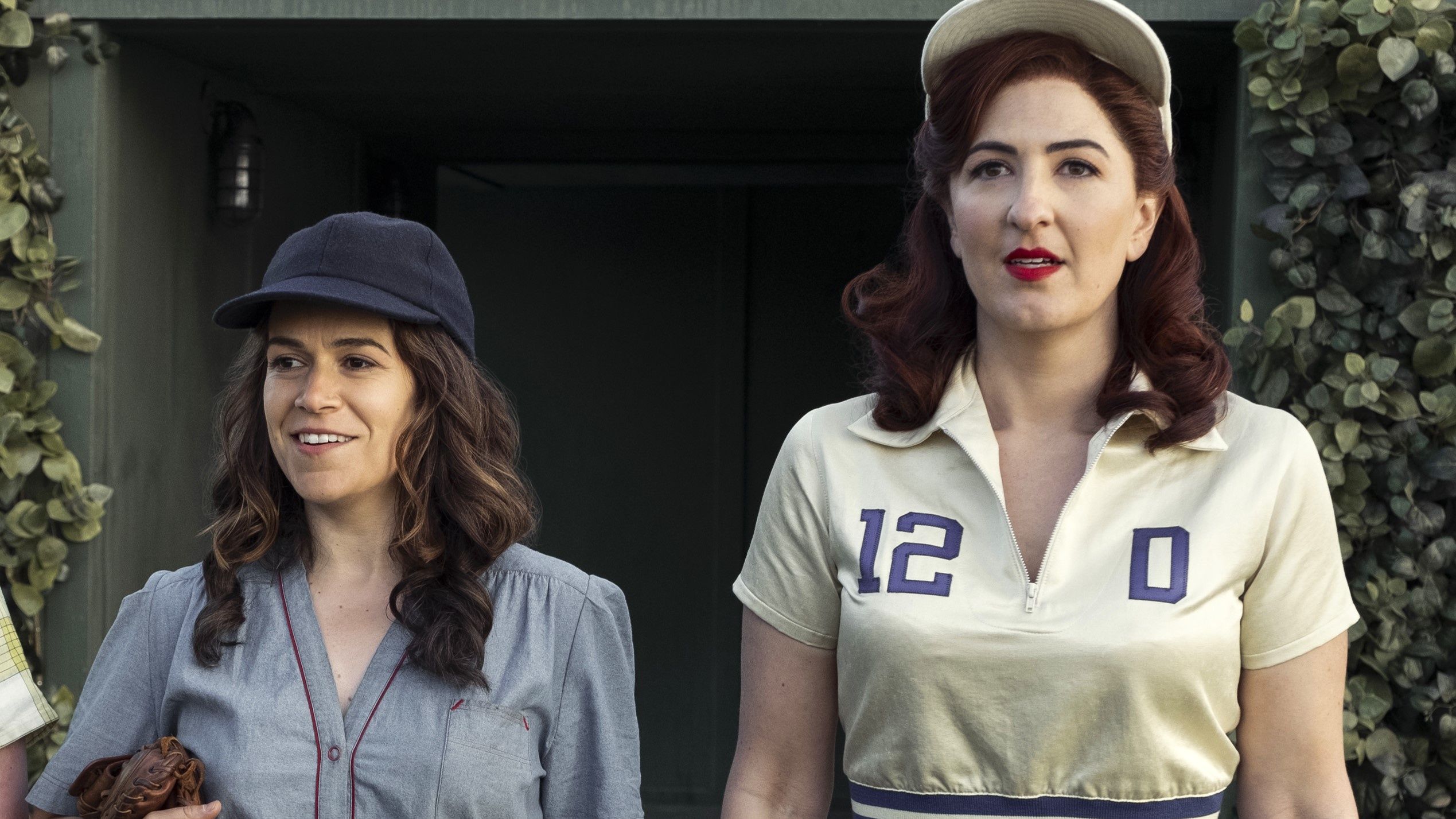 2538x1427 A League of Their Own (TV Series) Wallpaper