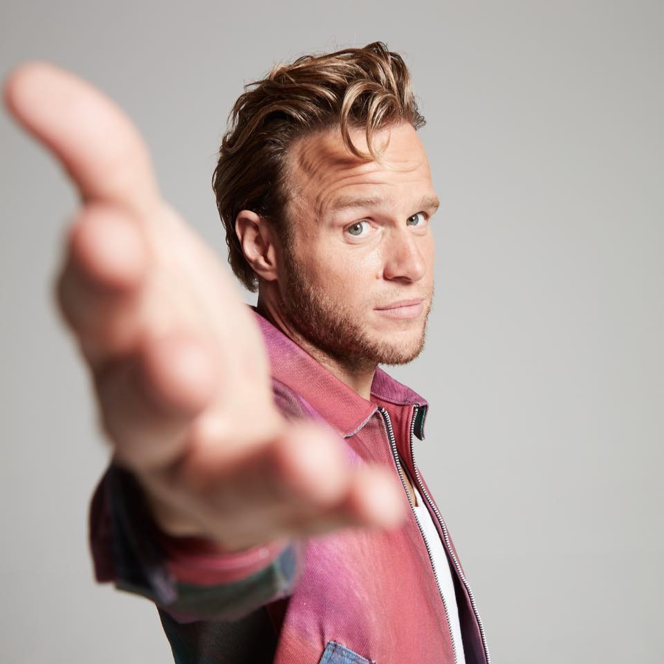 960x960 Olly Murs