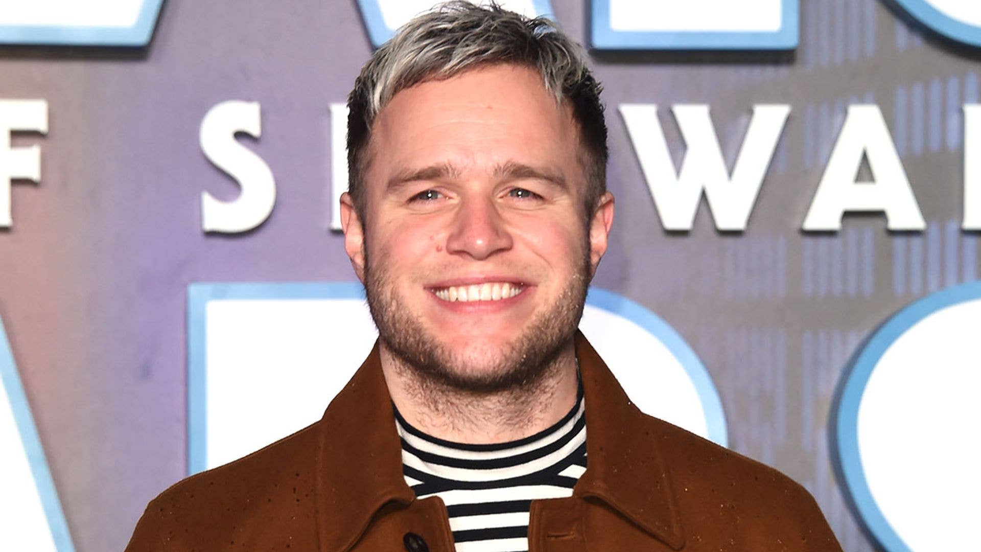 1920x1080 Olly Murs fans thrilled for singer after he shares photo of his stunning new girlfriend