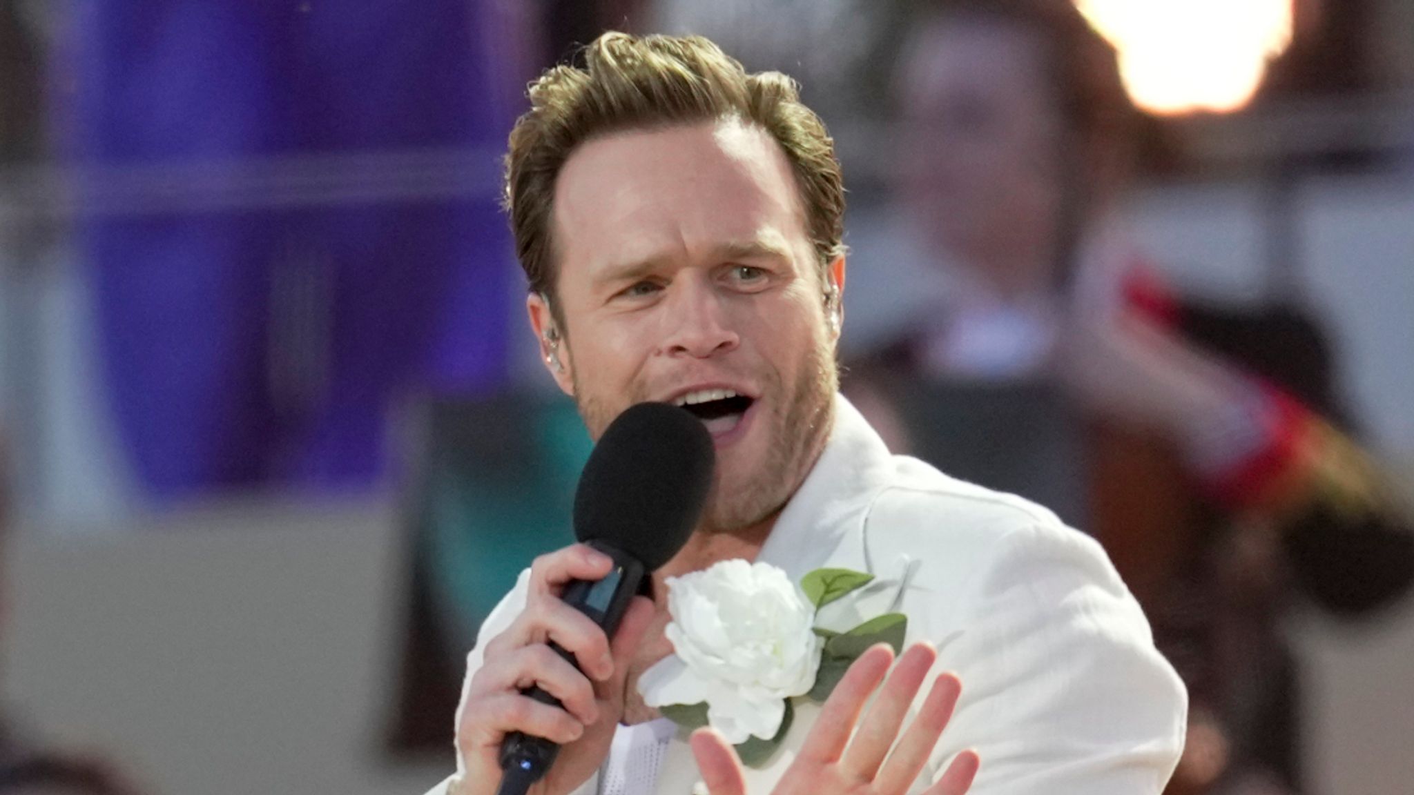 2048x1152 Olly Murs admits to 'loneliness' after estrangement from twin brother. Ents & Arts News