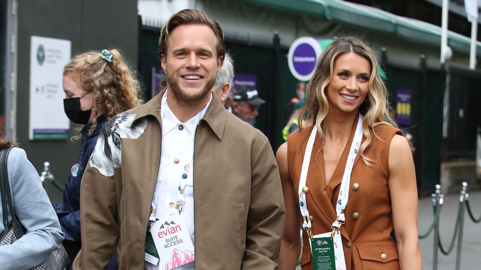 1600x900 Singer Olly Murs welcomes first child with wife. Ents & Arts News