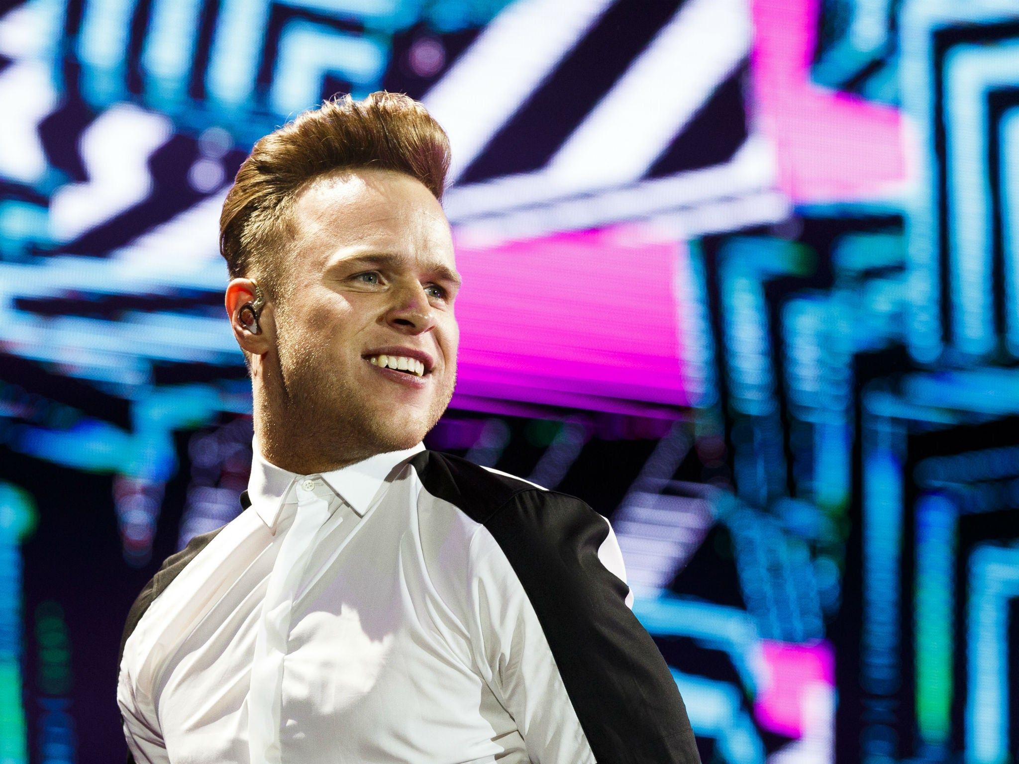 2048x1536 Olly Murs And Caroline Flack Quit The X Factor After Mishap Laden Past Series