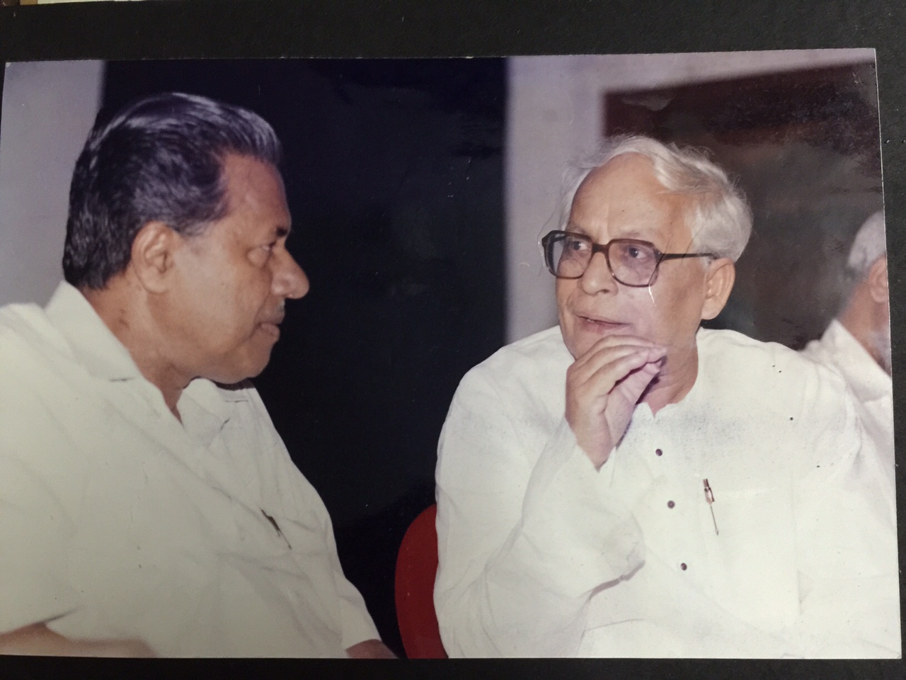 1280x960 Pinarayi Vijayan