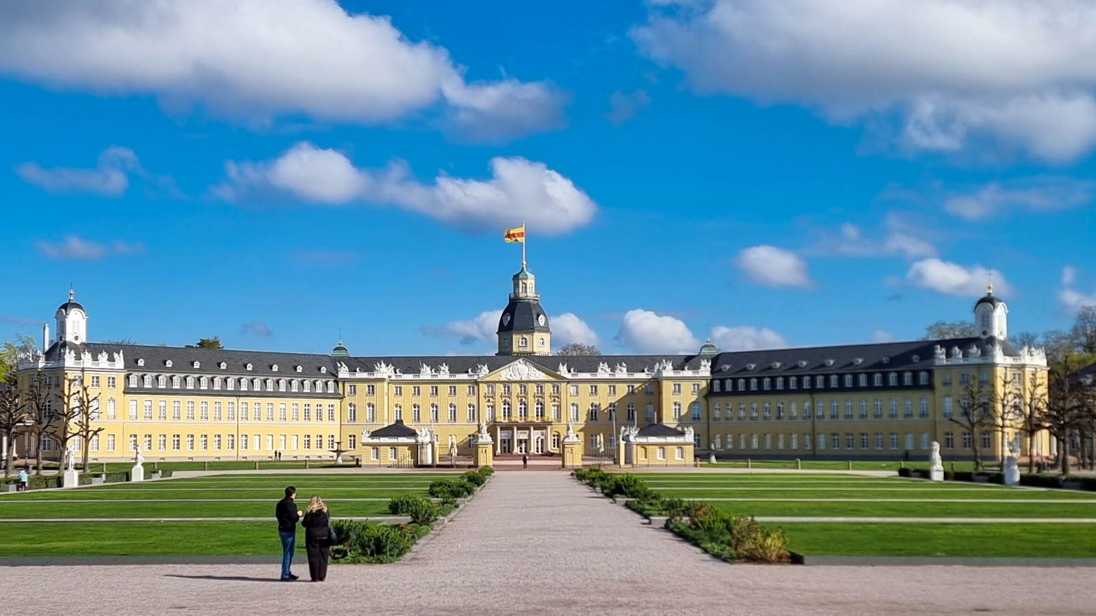 1600x900 Karlsruhe Ausflug in die Fächerstadt Blögle