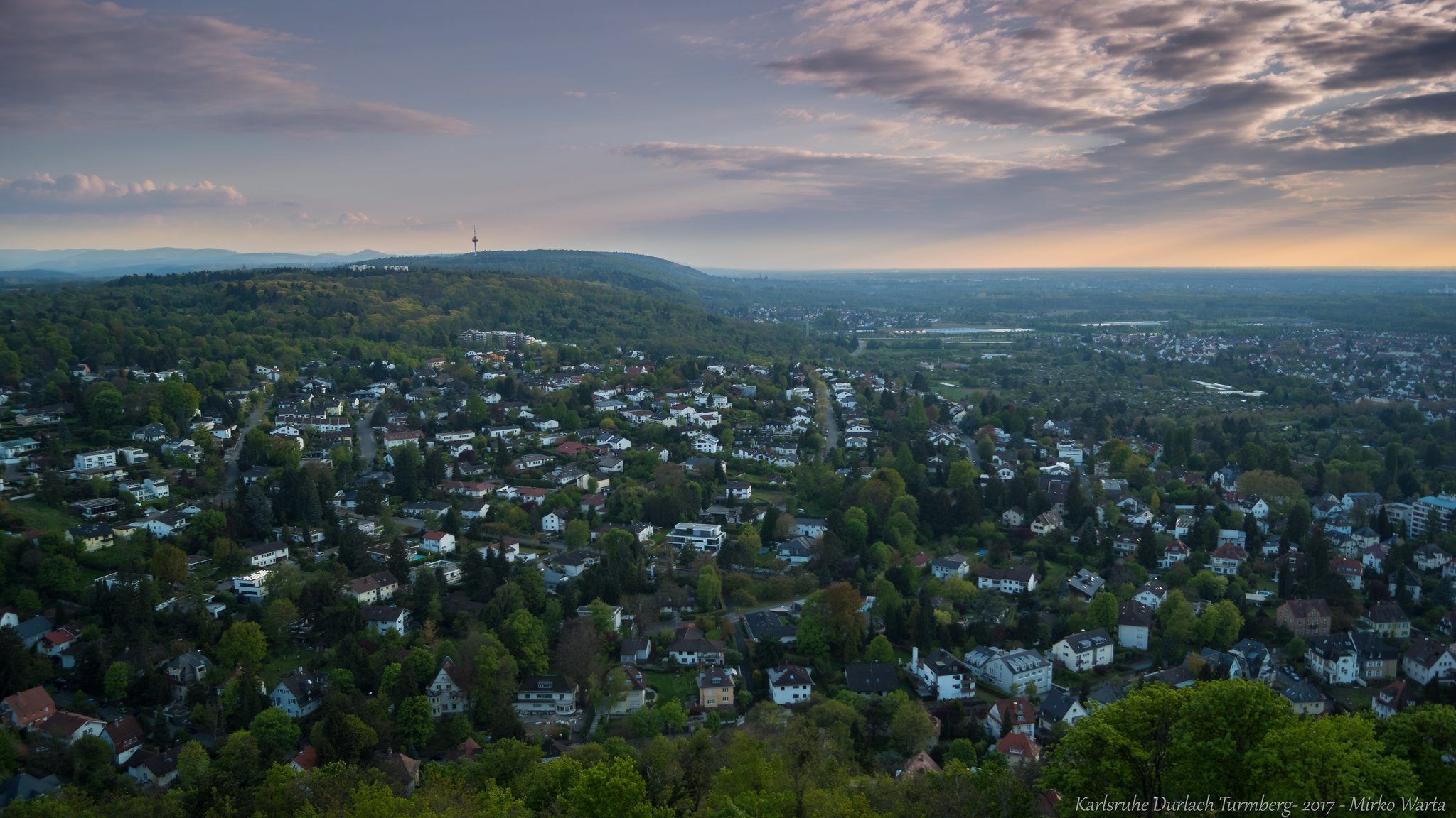 2048x1152 Best Things To Do in Karlsruhe, Germany