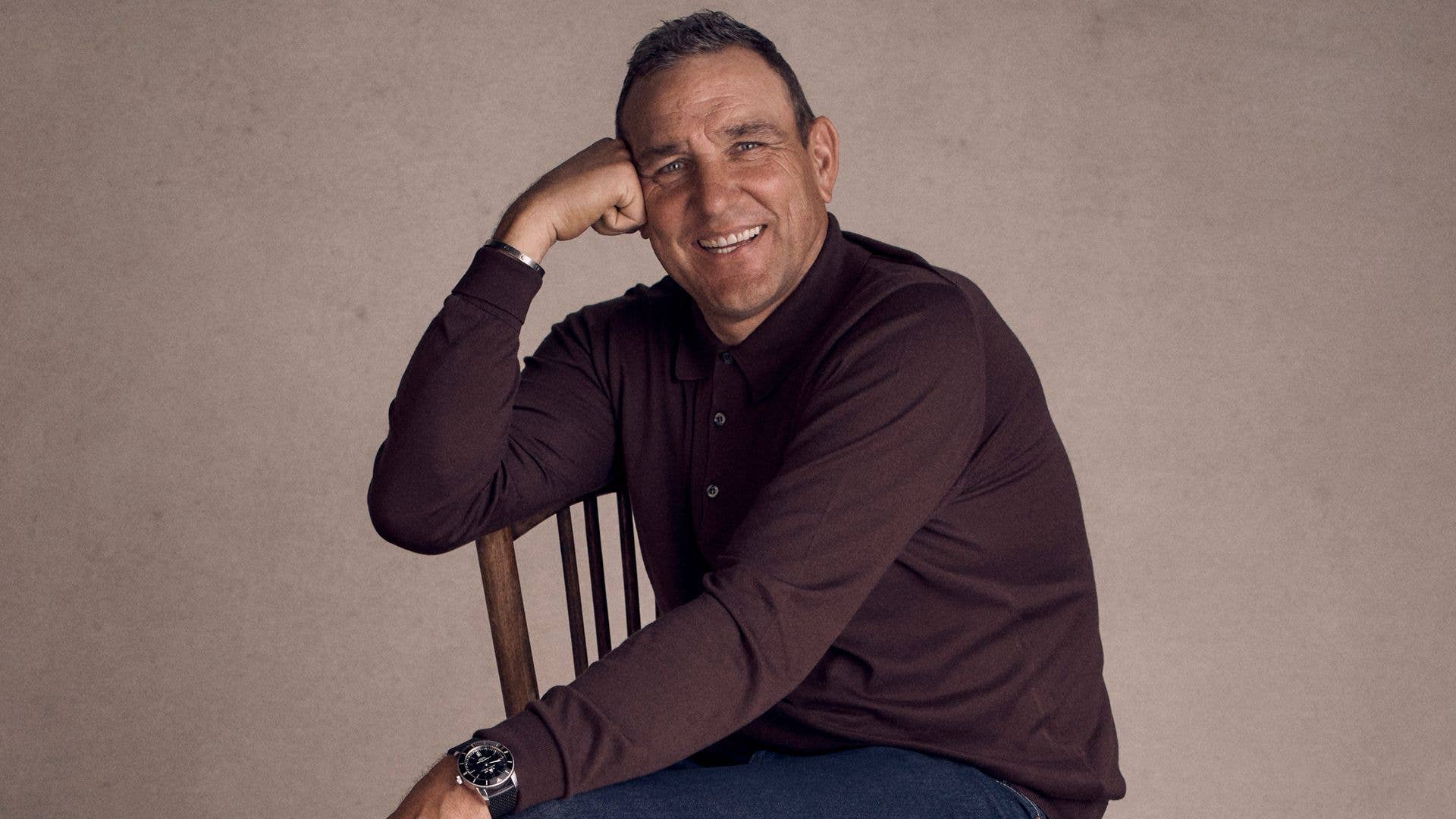 1920x1080 The Gentlemen's Vinnie Jones' Private Life: From Wife Tanya's Heartbreaking Death To 400 Year Old Country Farm And 11 Year Sobriety