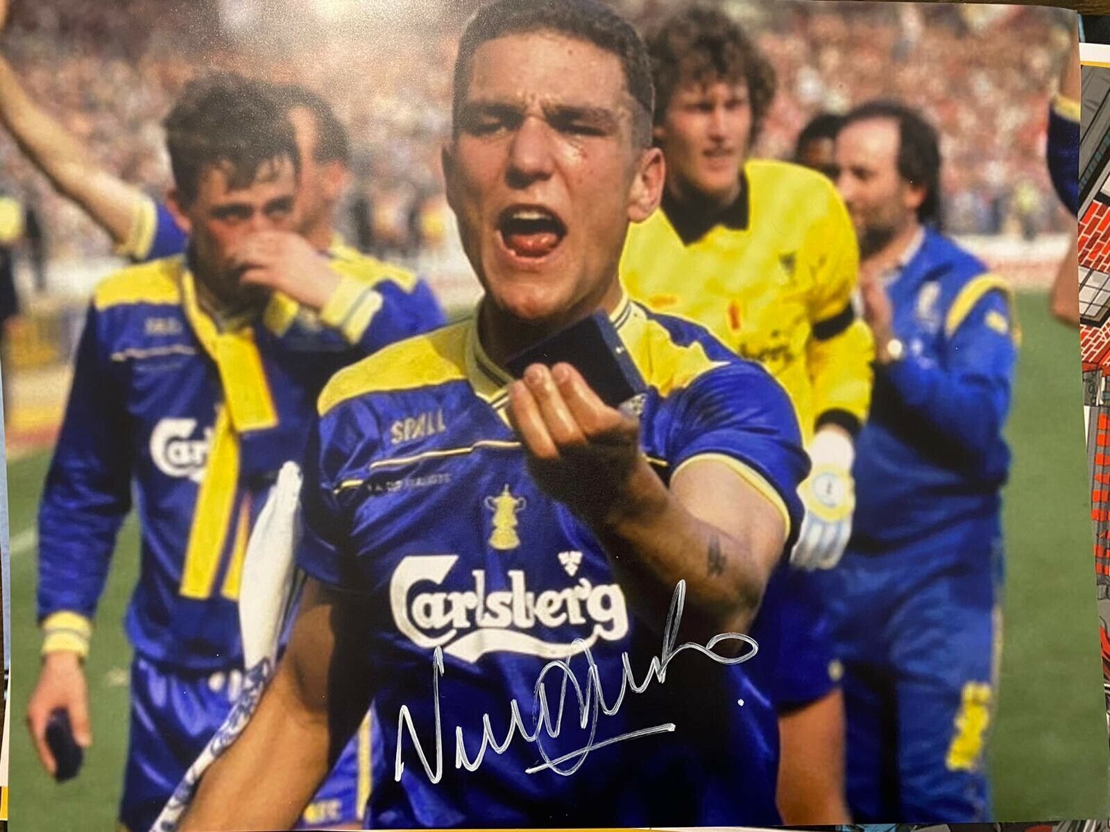 1600x1200 Signed Vinny Jones Wimbledon Football Photo Poster