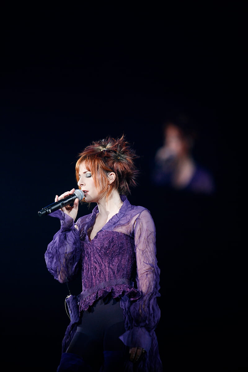 800x1200 Mylène Farmer, French, singer, redhead, microphone, violet dress, closed eyes, HD phone wallpaper