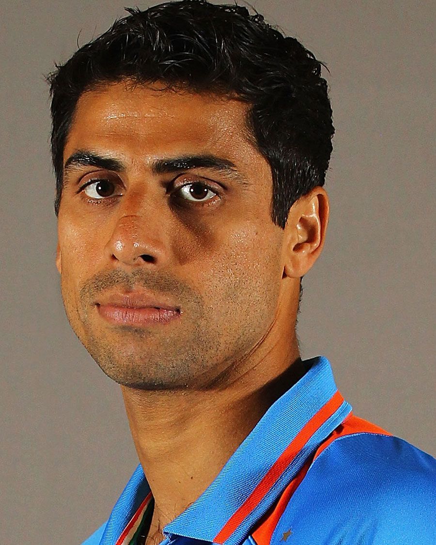 900x1125 Ashish Nehra Wallpaper