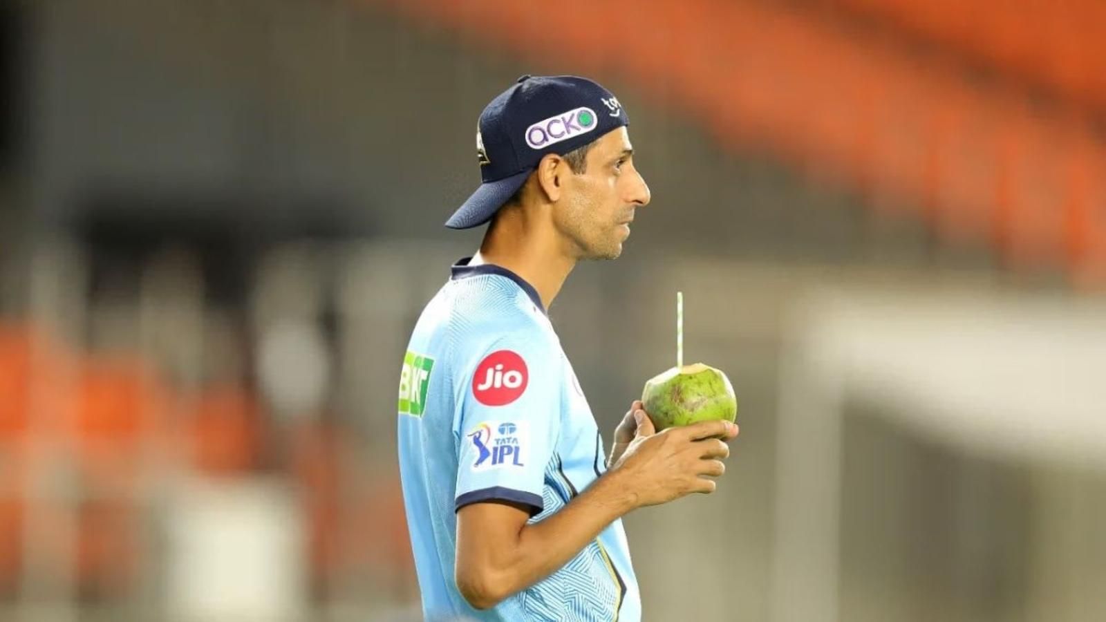 1600x900 Ashish Nehra the Real GOAT
