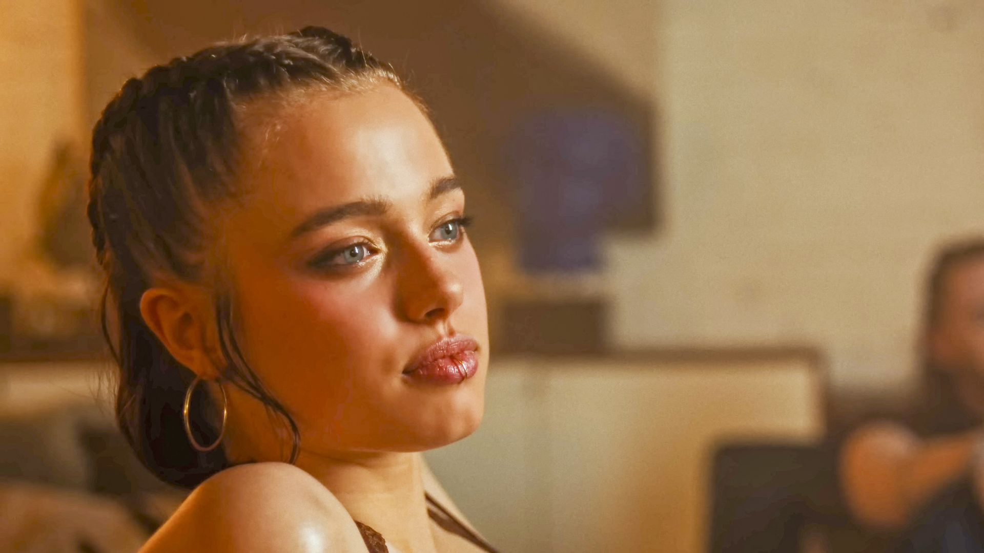 1920x1080 Shiloh Jolie turns 20! How her style has transformedrs