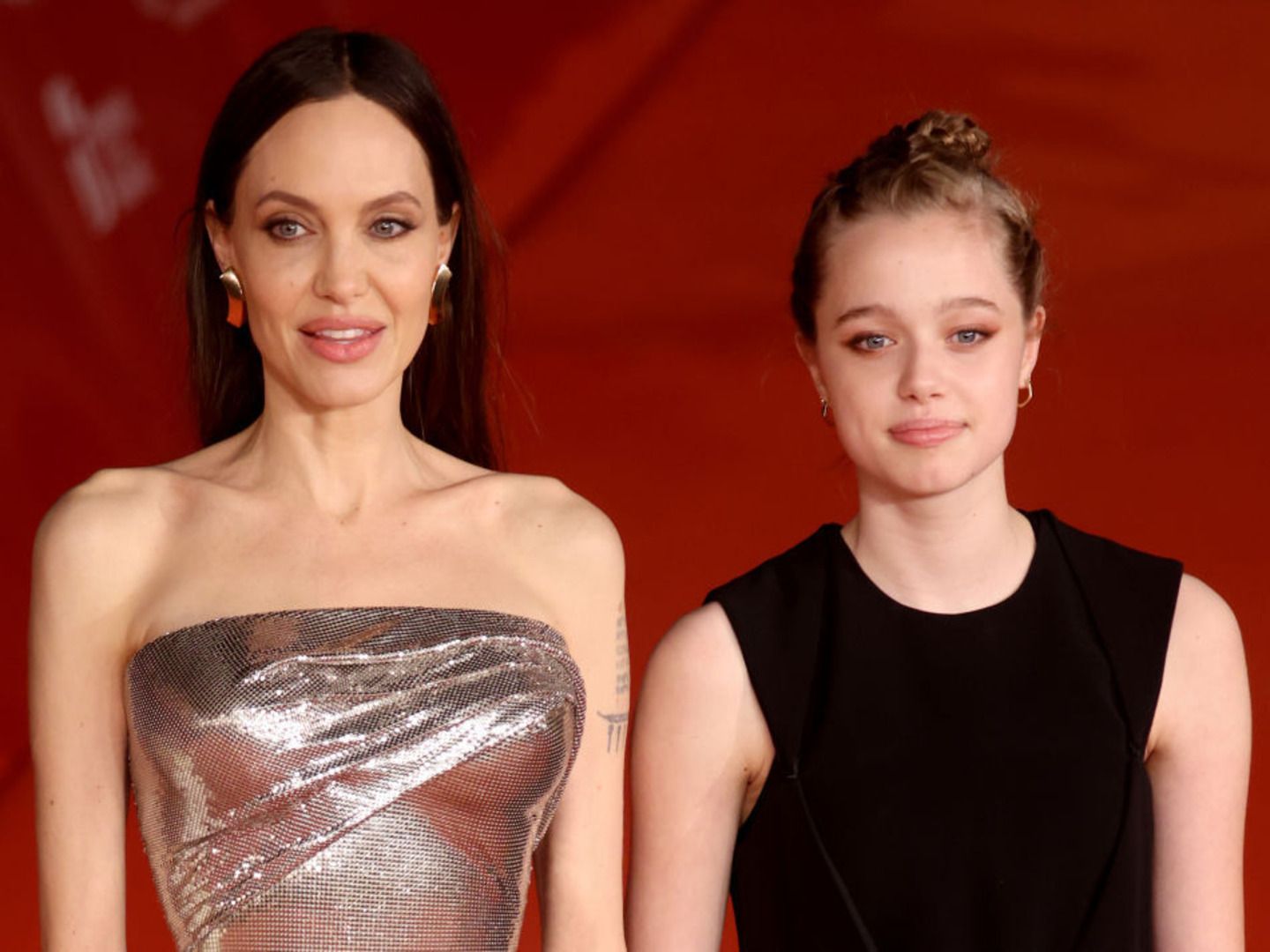 1440x1080 Angelina Jolie's Daughter Shiloh Jolie Pitt Has A Stunning New Look