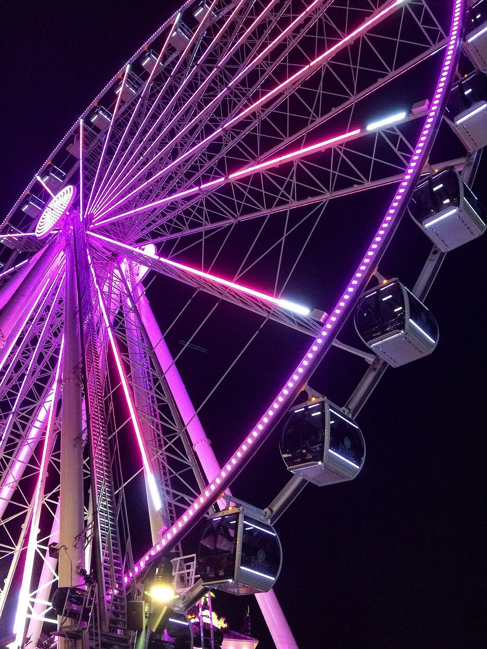 960x1280 Pigeon Forge Nightlife Hangout Spots. The Cabin Rental Store