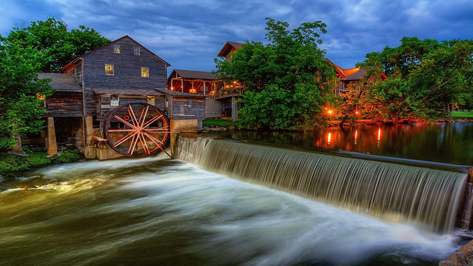 1600x900 Best Small Towns In The Smokies For A Weekend Retreat