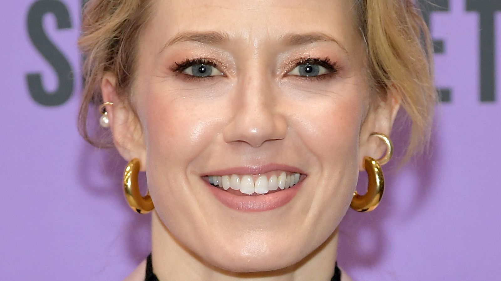 1600x900 The Untold Truth Of Carrie Coon