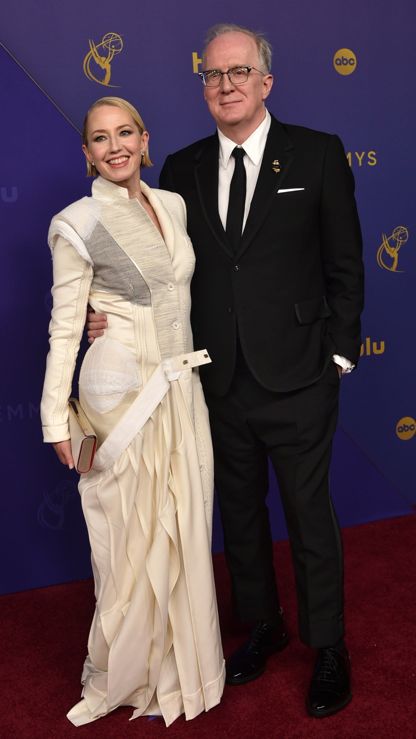 1440x2560 Carrie Coon is still fighting