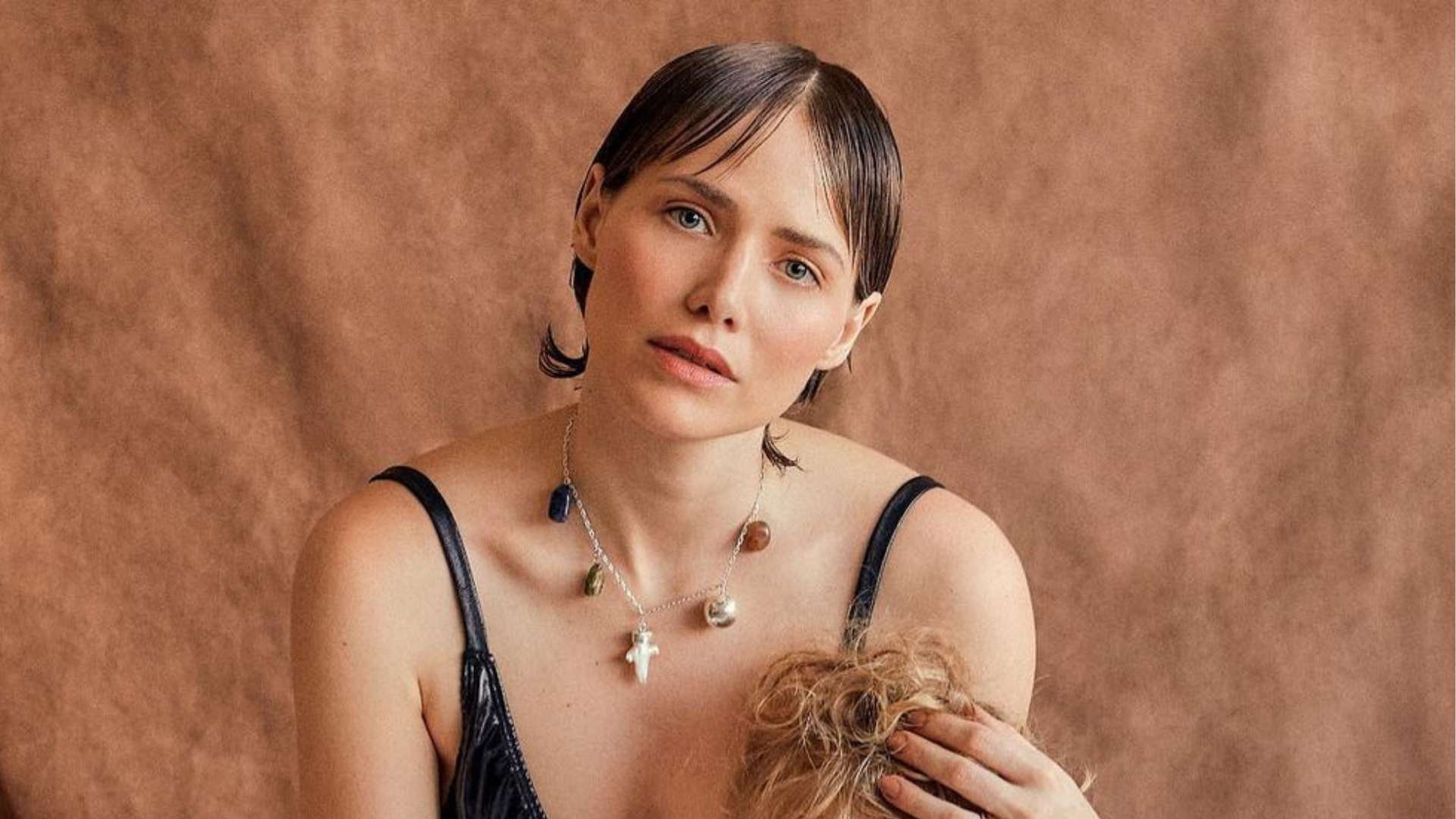 1920x1080 Luxo: Leticia Colin apostou em conjuntinho que você precisa ver!