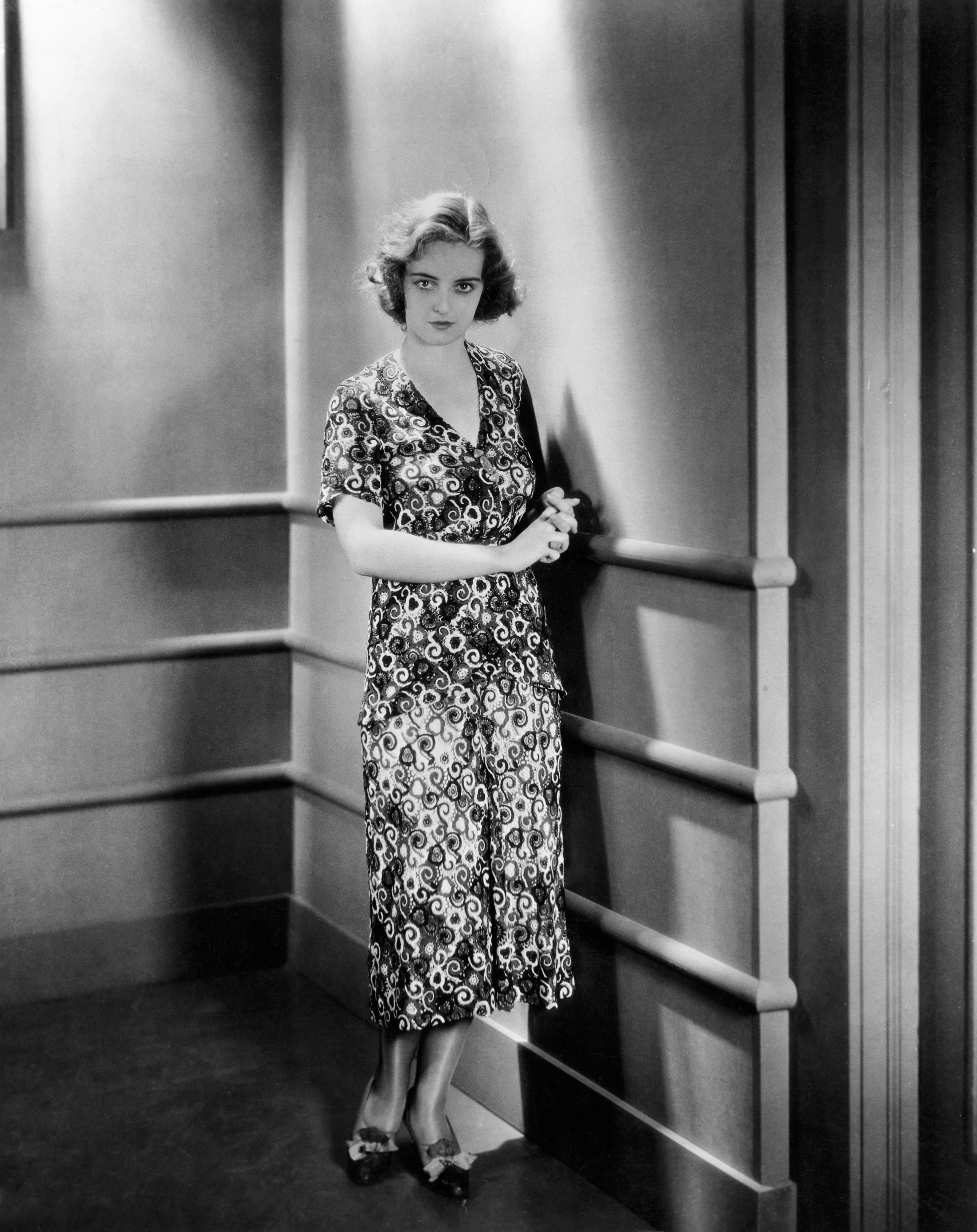 3181x4012 Bette Davis's Life in Photo Picture of Bette Davis