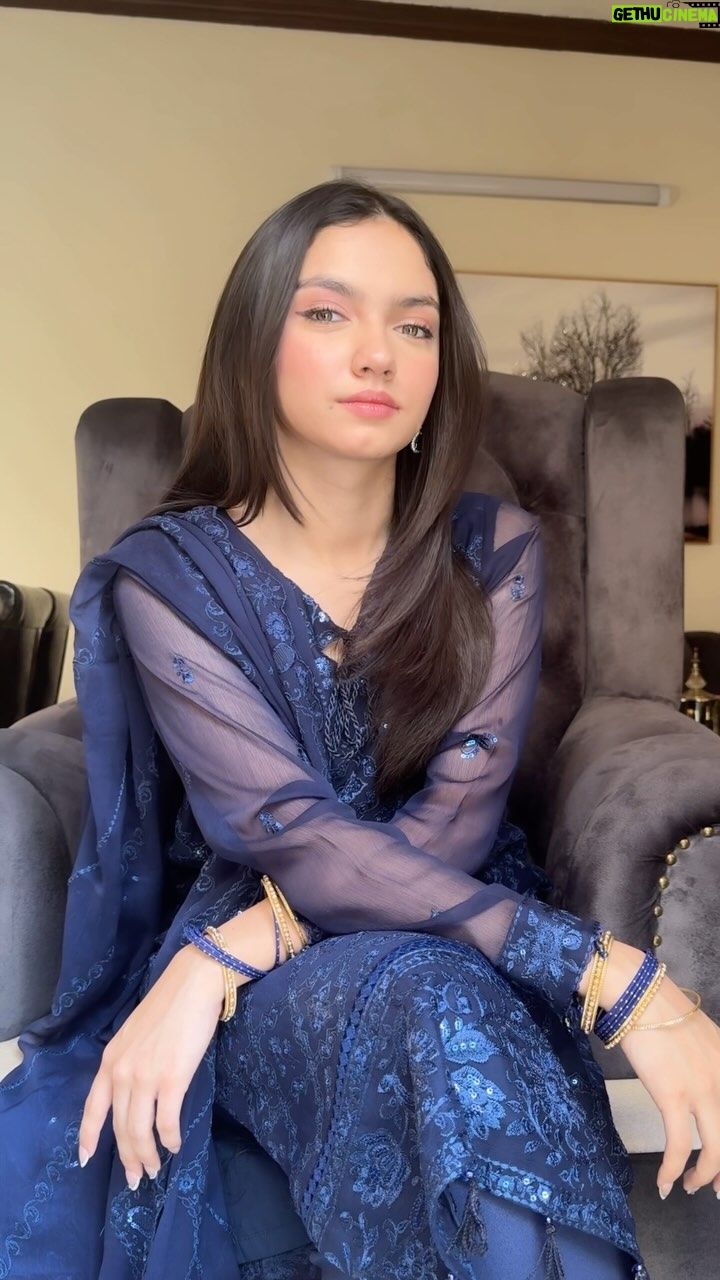 720x1280 Aina Asif