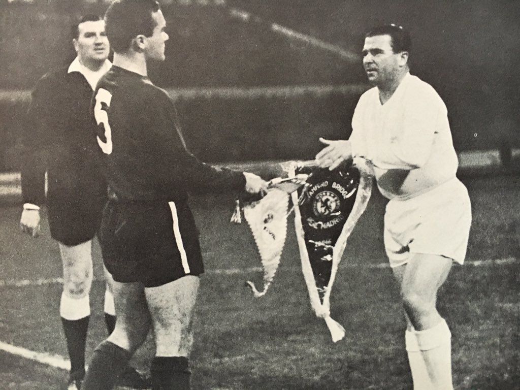 1024x768 1966. Chelsea v Real Madrid Ron Harris and Ferenc Puskas