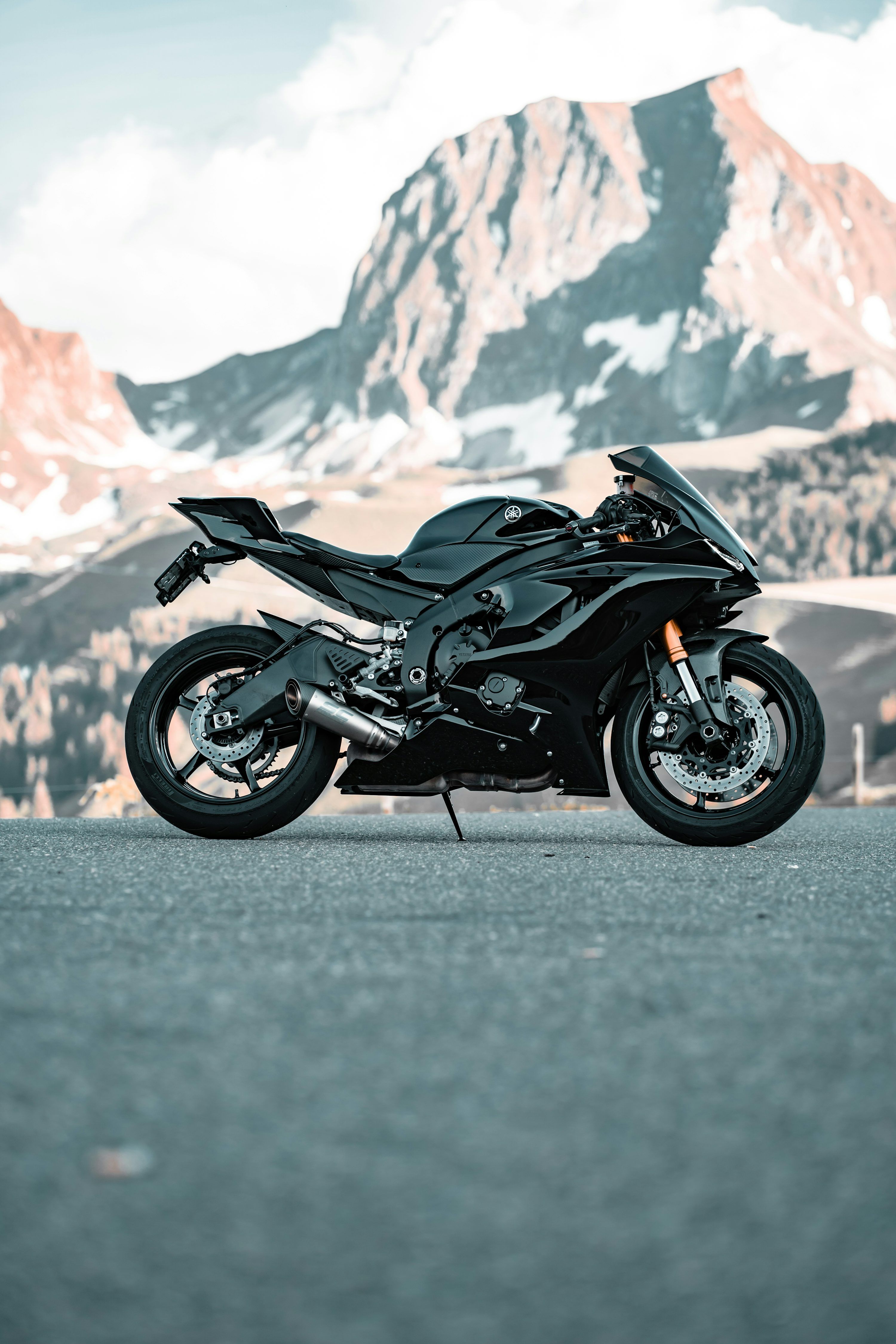 3000x4500 Yamaha R6 Picture. Download Free Image