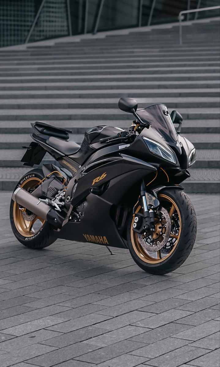 719x1200 Yamaha R6 RJ15