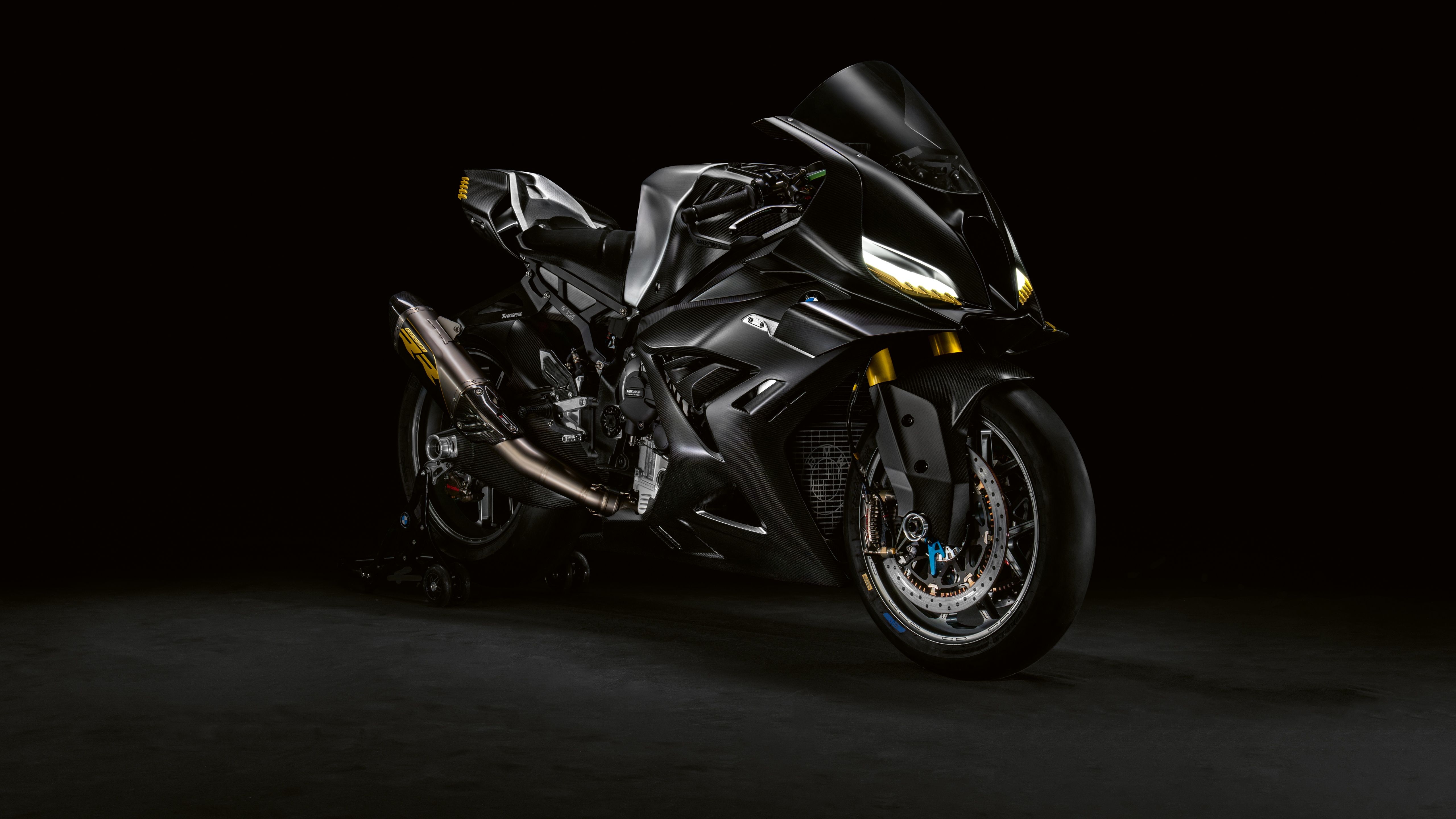 5120x2880 BMW Motorrad Concept RR Wallpaper 4K, Dark aesthetic, 2026