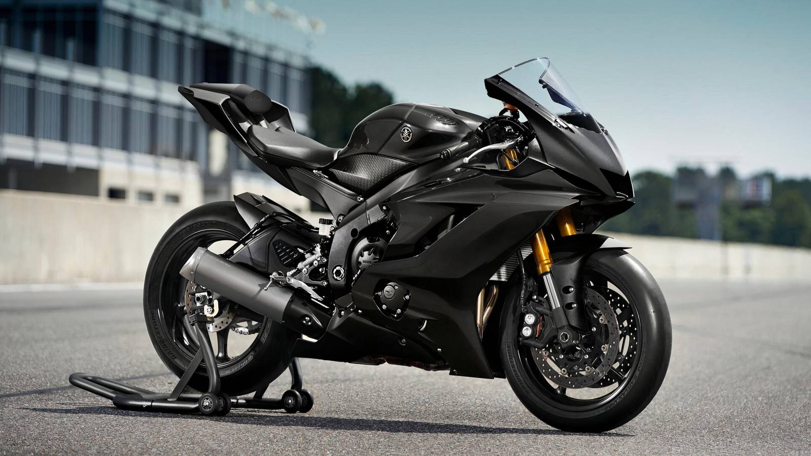 1600x900 The Yamaha YZF R6 Could Be Coming Back In An Electric Avatar
