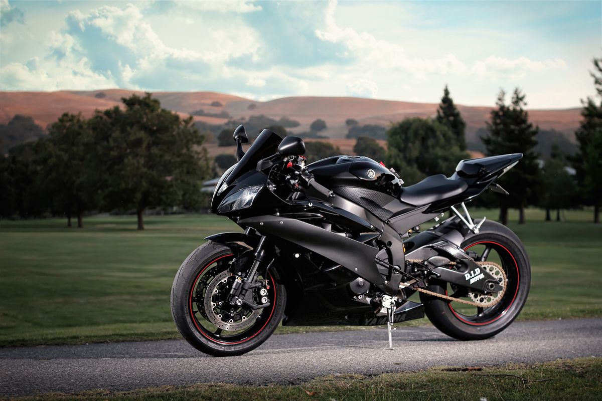 1200x800 Yamaha R6 Raven