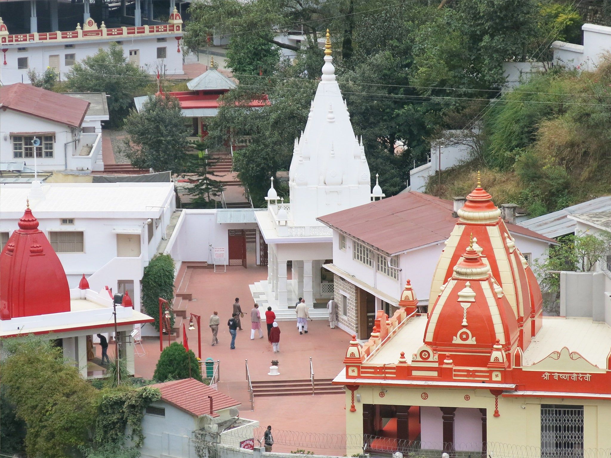 2048x1536 Kainchi Dham: The Indian ashram where Silicon Valley's finest go to discover themselves