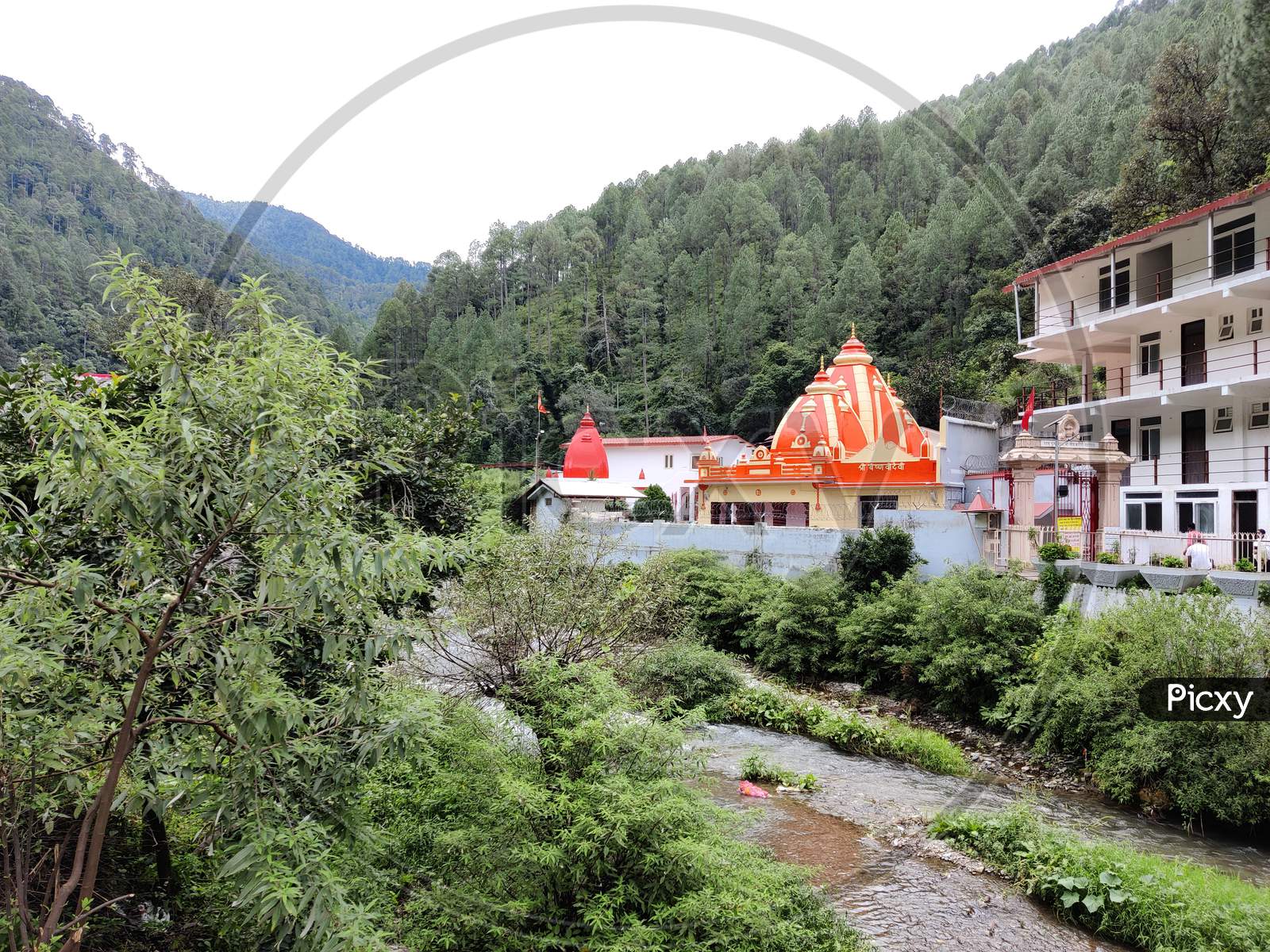1600x1200 Image Of Kainchi Dham SB187090 Picxy