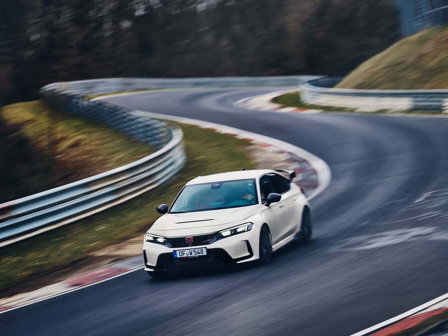 1536x1152 Honda Civic Type R jumps by $900 over 2023's original pricing