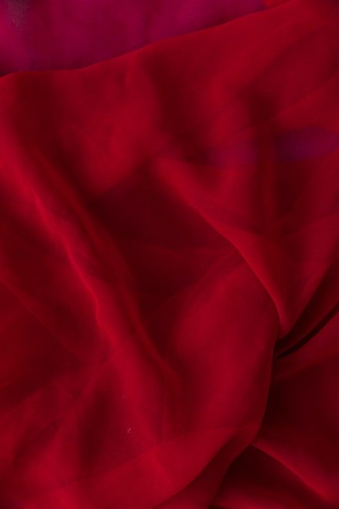 493x740 Maroon wallpaper Image